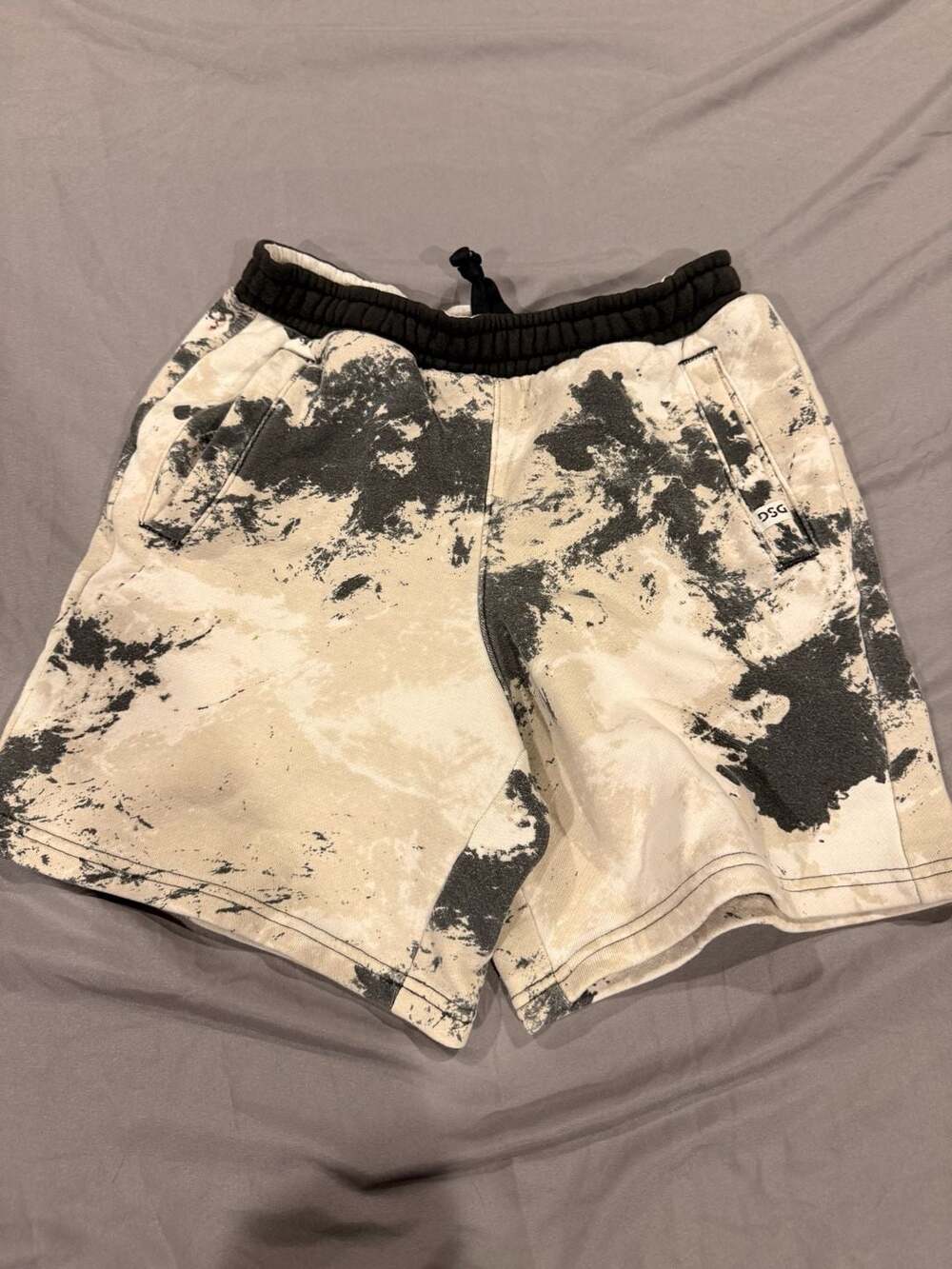 DSG Fleece Shorts Size S 8-9 Black White Tie Dye Sweatpants Shorts